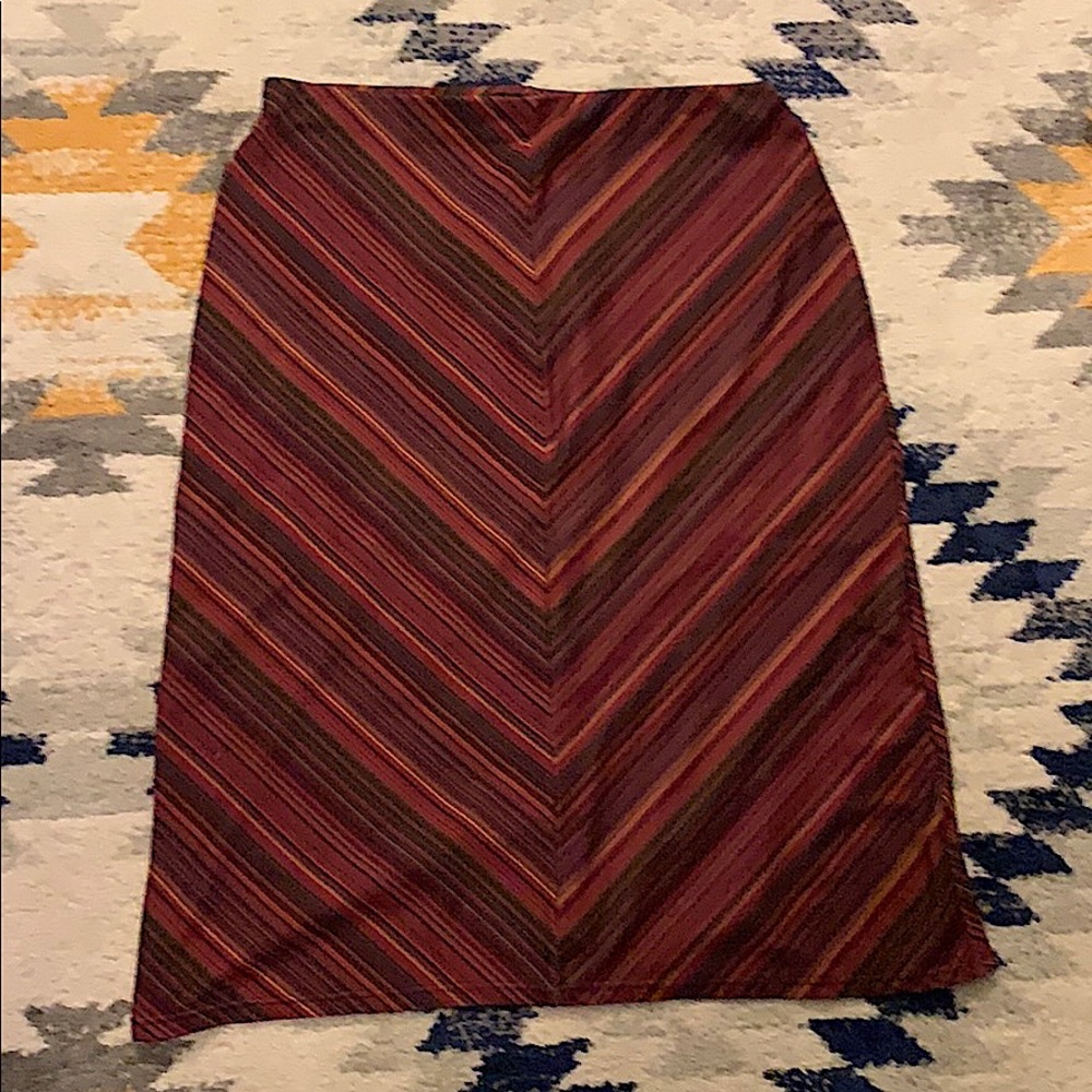 Beautiful Multi Colored MIDI Skirt